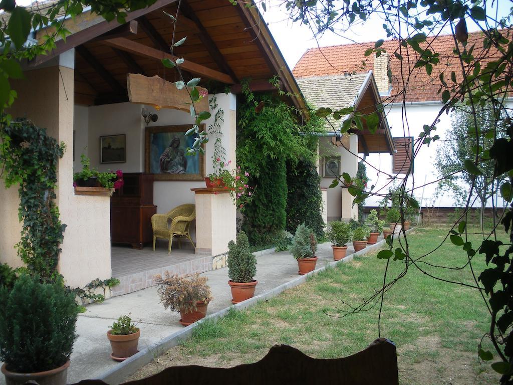 B&B Sandrina Bilje Exterior photo