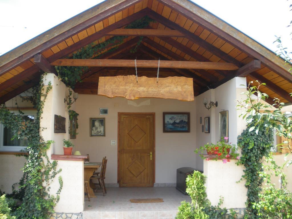 B&B Sandrina Bilje Exterior photo