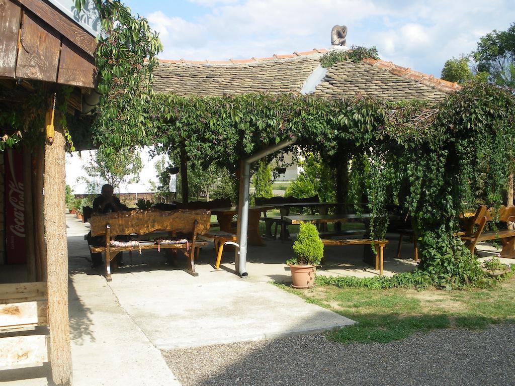 B&B Sandrina Bilje Exterior photo
